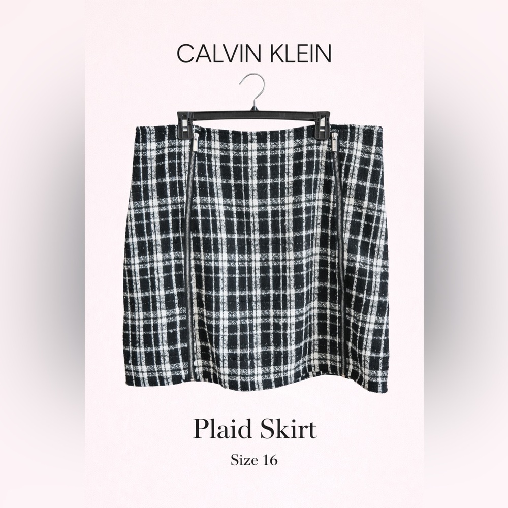 Calvin Klein Black and White Plaid Tweed Mini Skirt Preppy